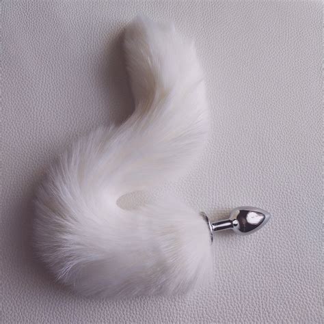Cat tail butt plug - With your Sweet Caress cat tail plug, let your imagination run wild and unleash your inner feline! After easy penetration thanks to its tapered and conical ...